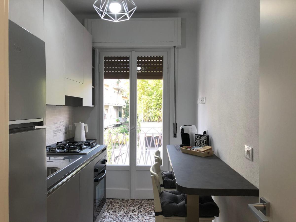 Bandello Apartment - A Due Passi Dal Centro Pavia Bagian luar foto